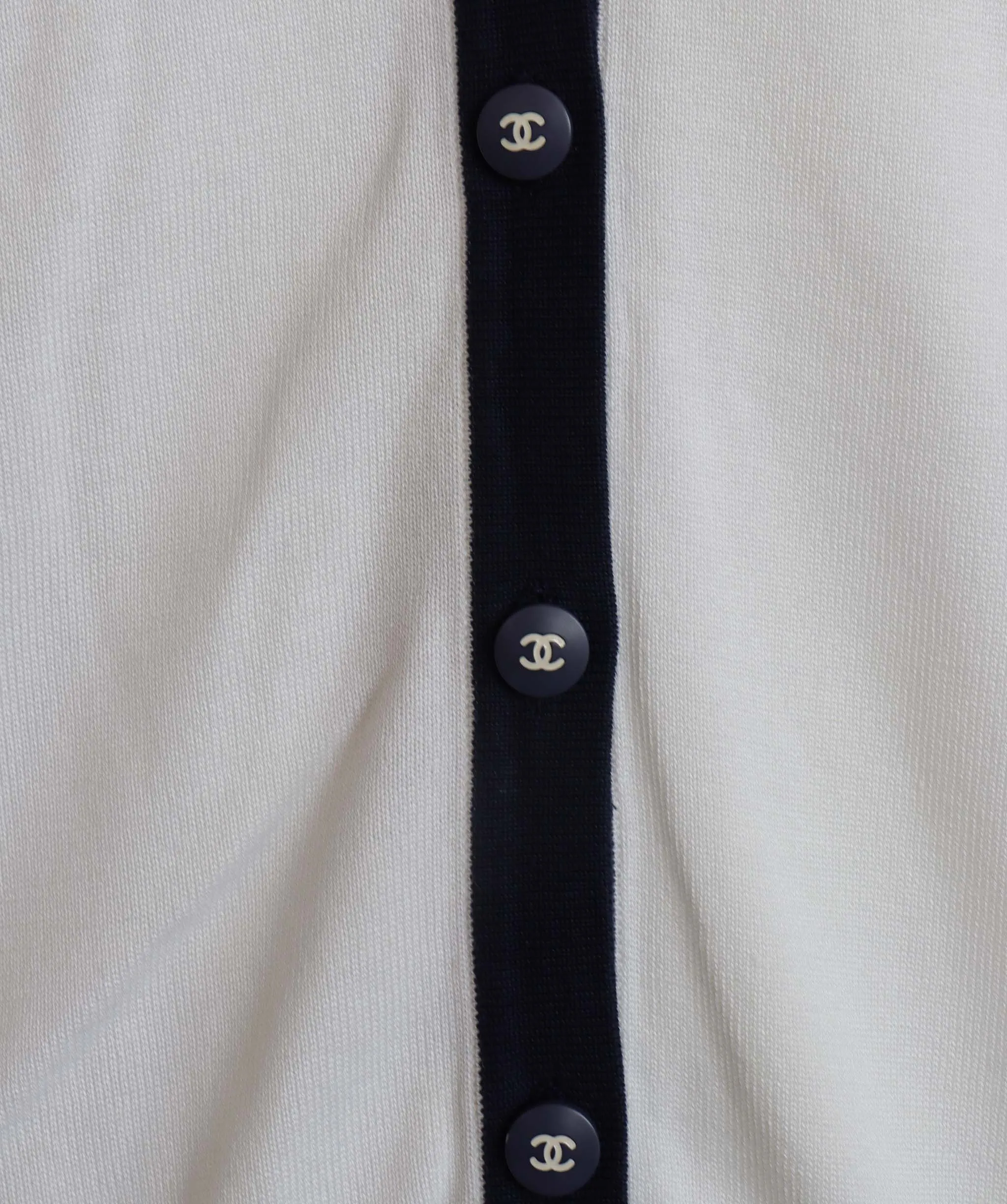 Chanel contrasting edge cardigan  #42 DXBS1452
