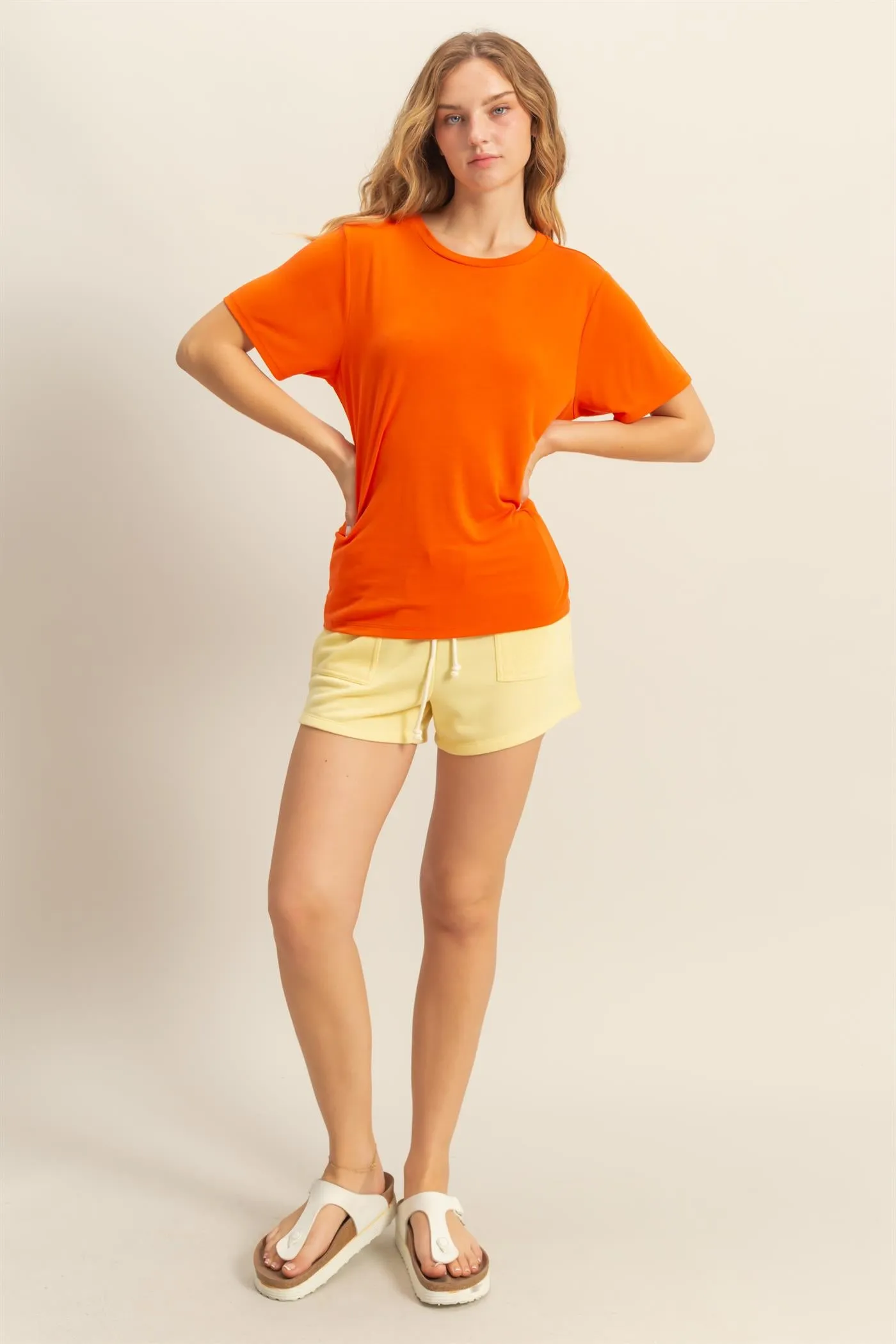 DZ25C449-Basic Round Neck Short Sleeve T Shirt