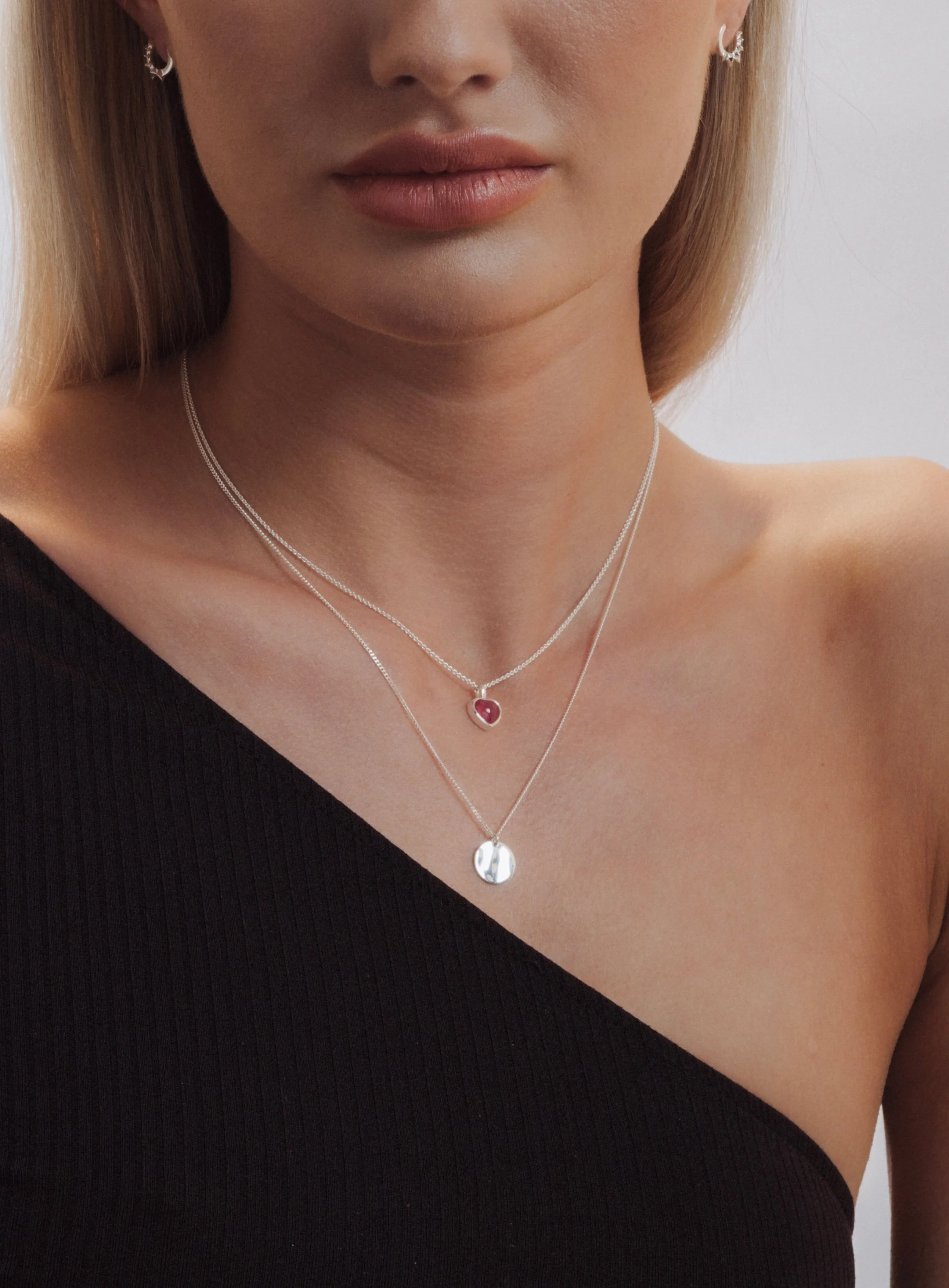 Minimalistica Hammered Necklace Silver