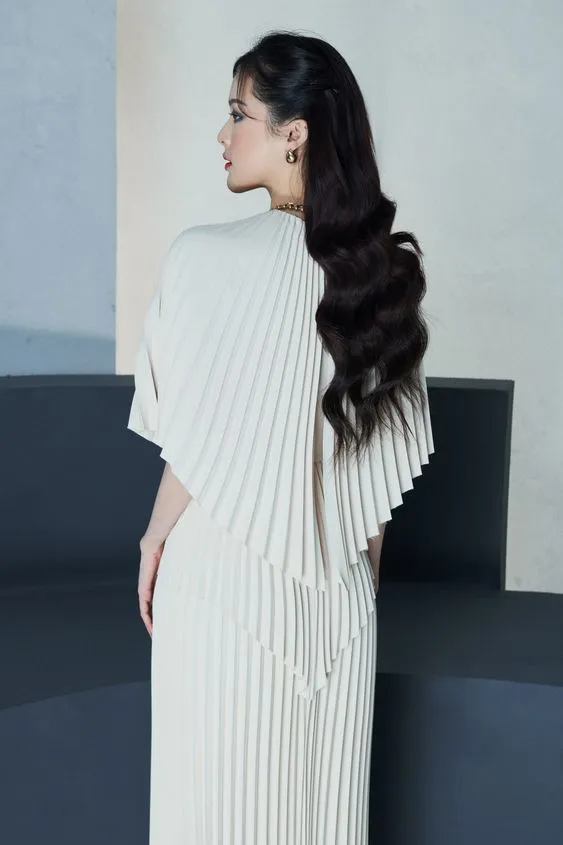 Retro vintage cape shawl collar pleated midi dress - Tiuna Pl